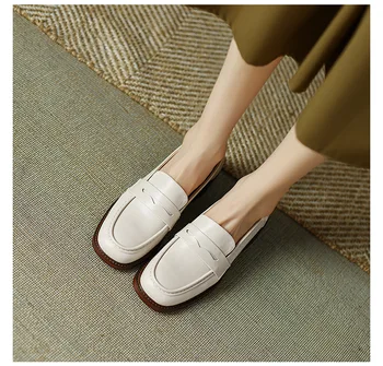 Mulheres de Couro de Vaca Genuíno do Dedo do pé Redondo Flats Slip-on Retrô Vintage Senhoras Casual Sapatos feitos à mão